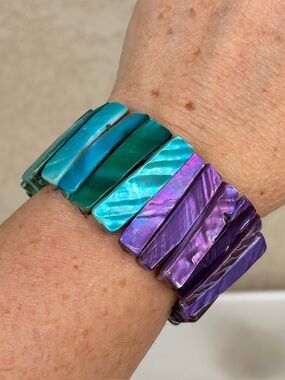 Glowing Multicolored Abalone Stretch Bracelet